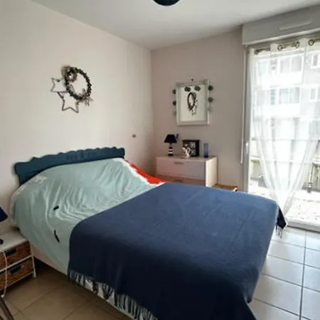 Charmant T2 Cabine A 200 M De La Mer, Balcon, Parking Prive, Pour 4 Personnes - - Fr-1-730-20 דירה